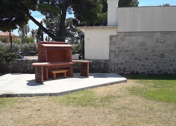 아파트 Villa-apartments Karmel Kaštela