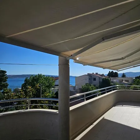 Villa-apartments Karmel * Kaštela